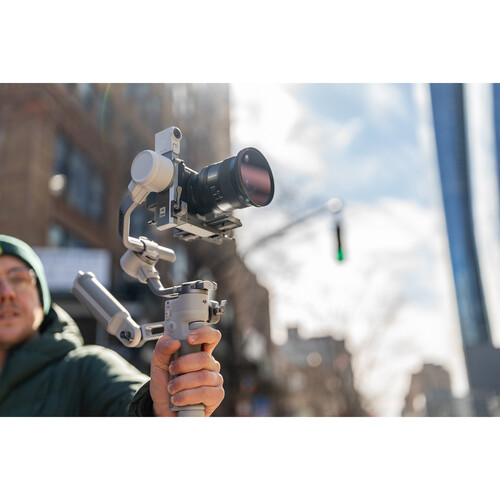 DJI RS 4 Mini Handheld Gimbal - 9